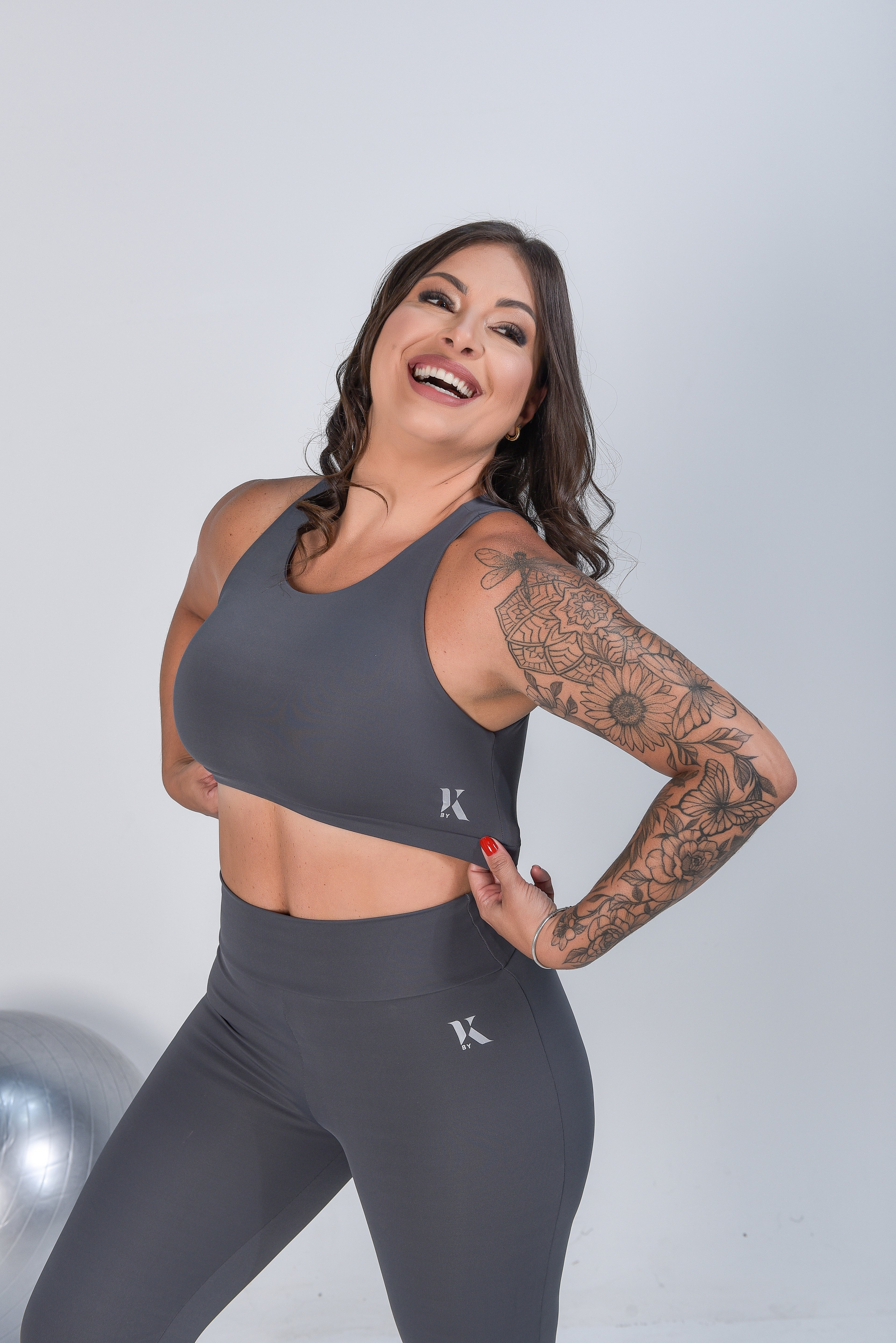Top Feeling Hot - Gray